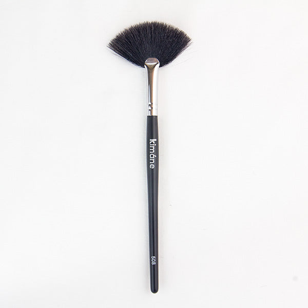 Fan Brush - Kimane Cosmetics